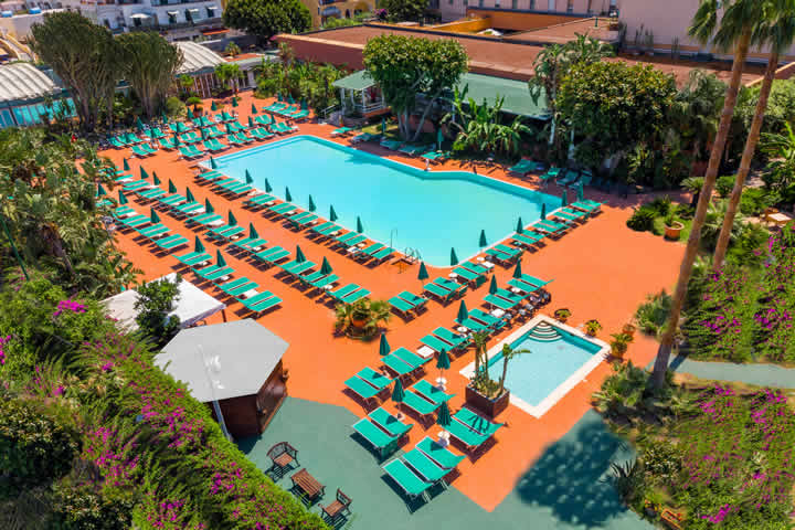 Benessere di Ottobre a Ischia con massaggi, fanghi e cure termali convenzionate ASL